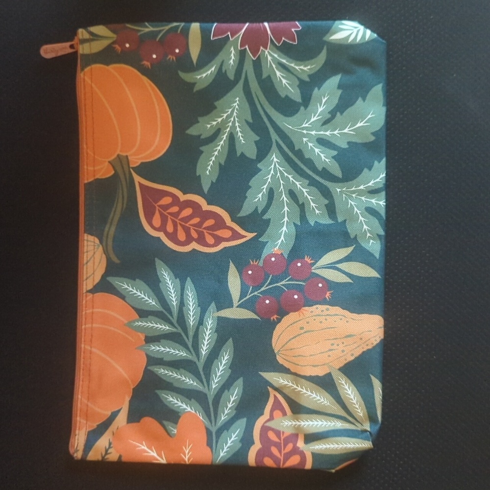 Zipper Pouch